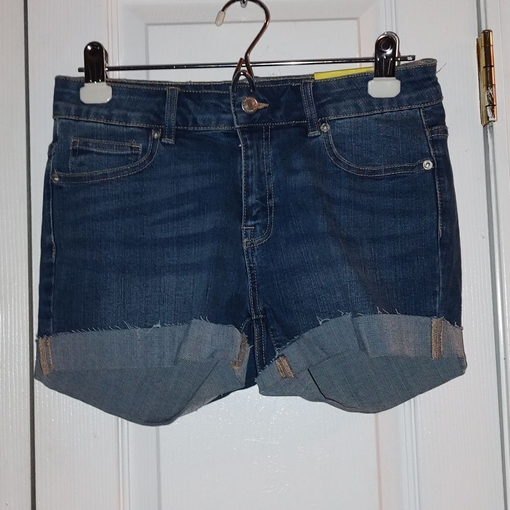 Roebuck & Co dark denim jean rough hem short shorts Sz 8 NWT Mid Rise